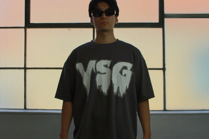 Product image of Vision studios spray paint logo tee (size M)